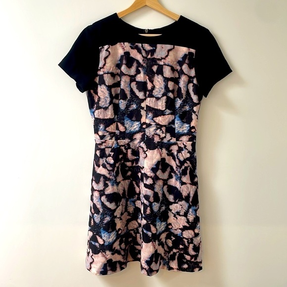 Club Monaco Charis Printed Shortsleeve A Line Dress Bodycon Pockets Black Pink 6 - Picture 2 of 9